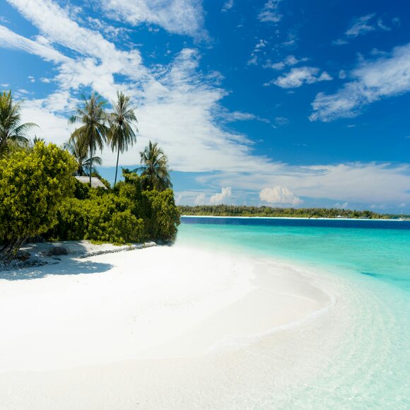 Beach lovers unite: 5 best island destinations for the summer